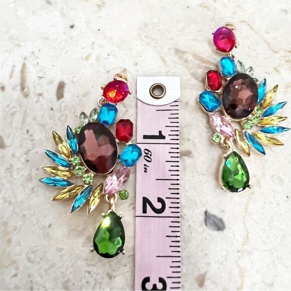 Dynasty Crystal Cluster Jewel Post Earrings - Picture 5 of 8